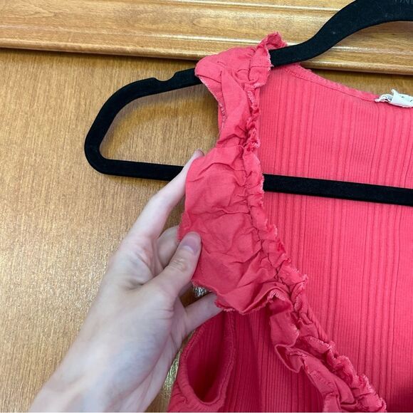 Anthropologie Pilcro V-Neck Ruffle Tank Top in Coral Size Medium Y2K - Picture 4 of 8